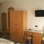 Hotel Oswald 2*
