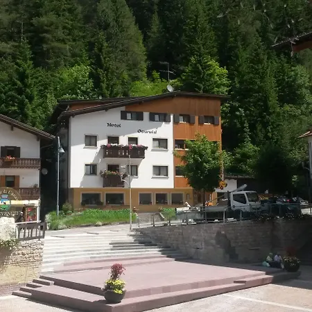 Oswald Hotel Canazei